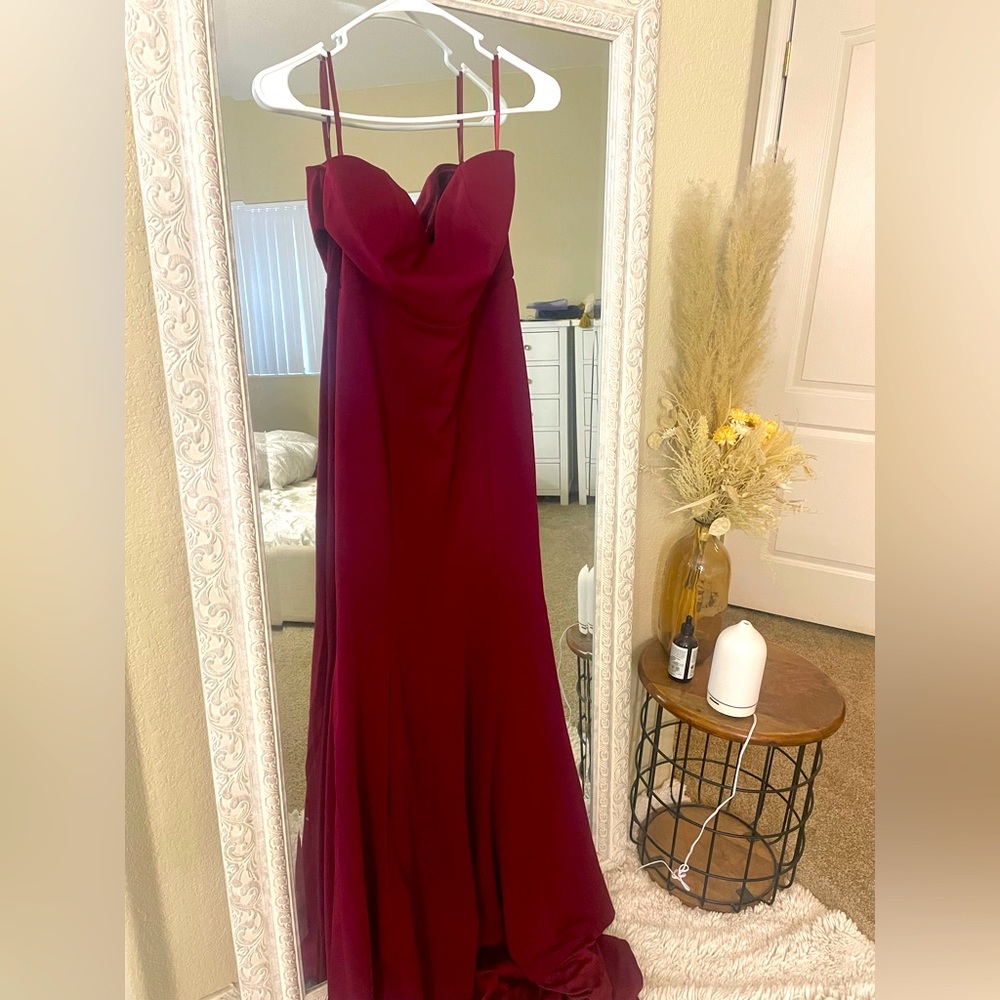 Prom- Gowns- Formal